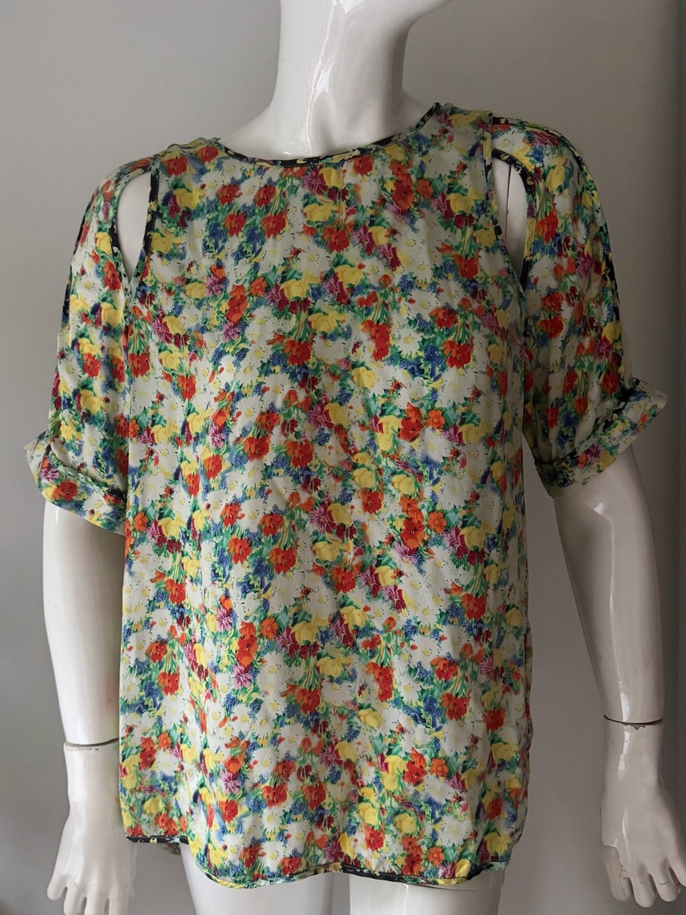 Rebecca Minkoff 100% Silk Floral Cold Shoulder Blouse Top Size 8